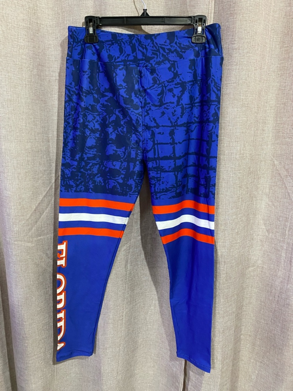 Florida Gators inspired leggings.